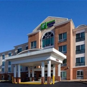 Woodbridge Holiday Inn Express & Suites Woodbridge