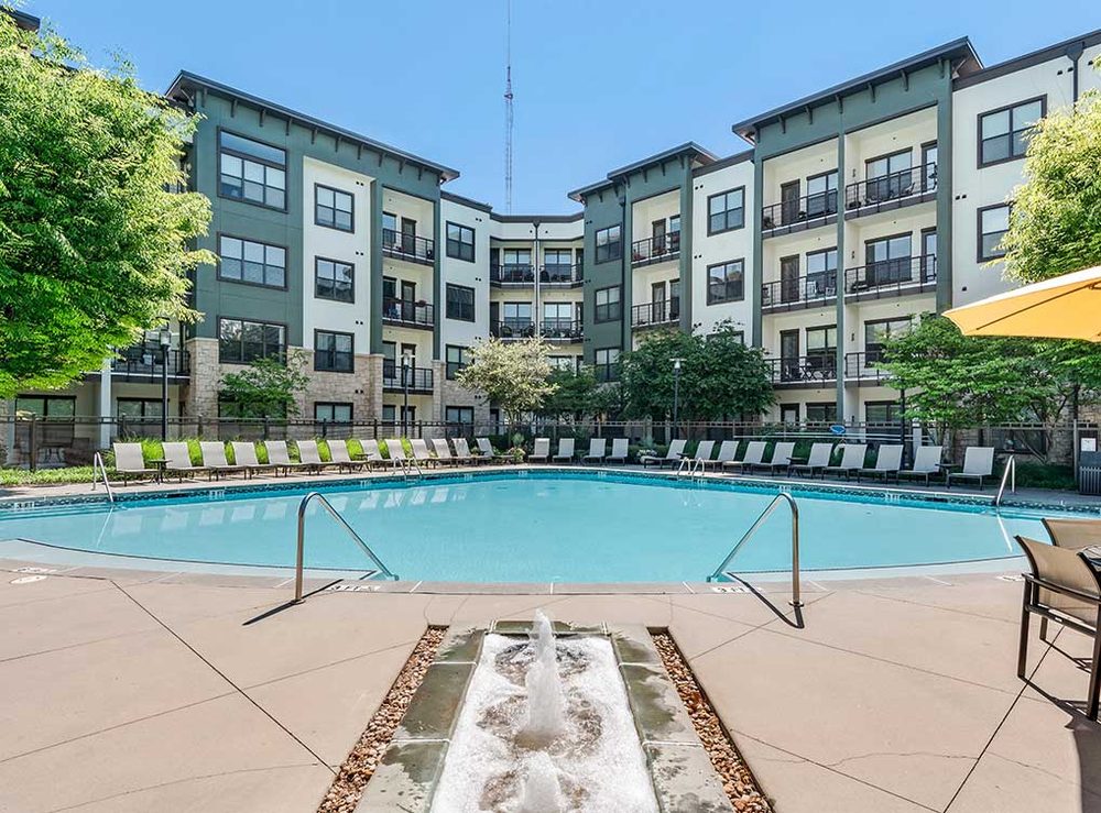 Photo of AMLI Parkside