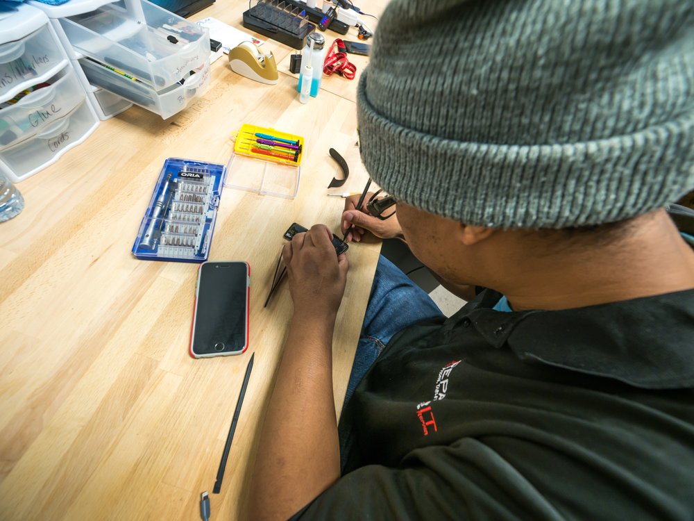 Photo of iRepairIT - iPhone iPad and Cell Phone Repair