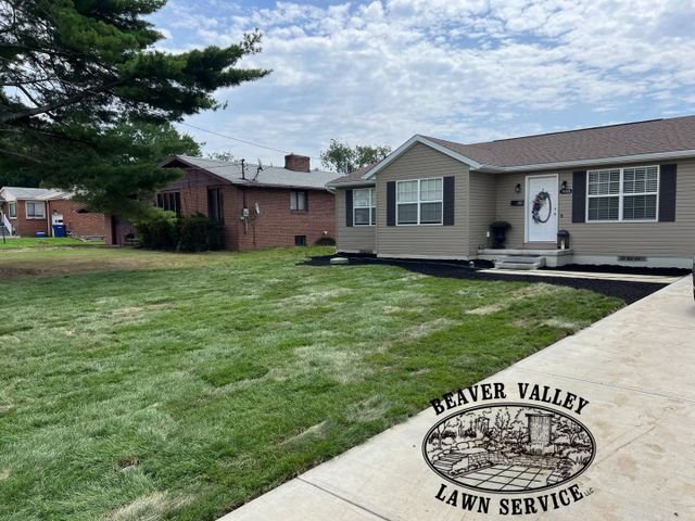 Photo of Beaver Valley Lawn Service