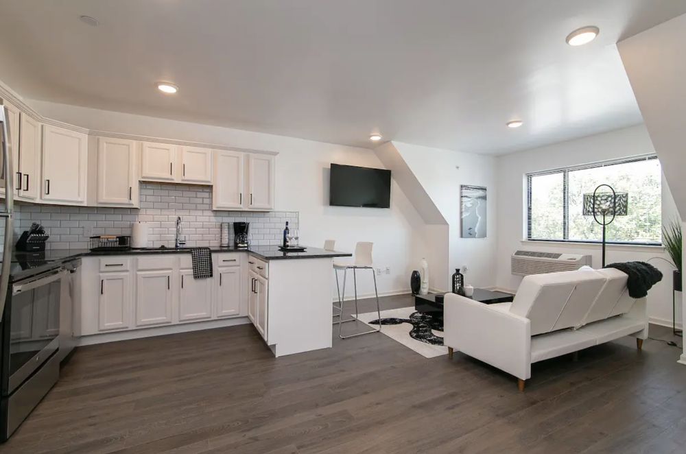 Photo of Melo-De Commercial and Residential Cleaning Service