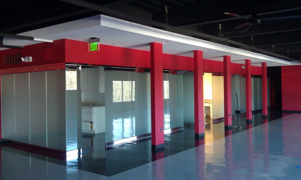 Photo of Full Service Glass
