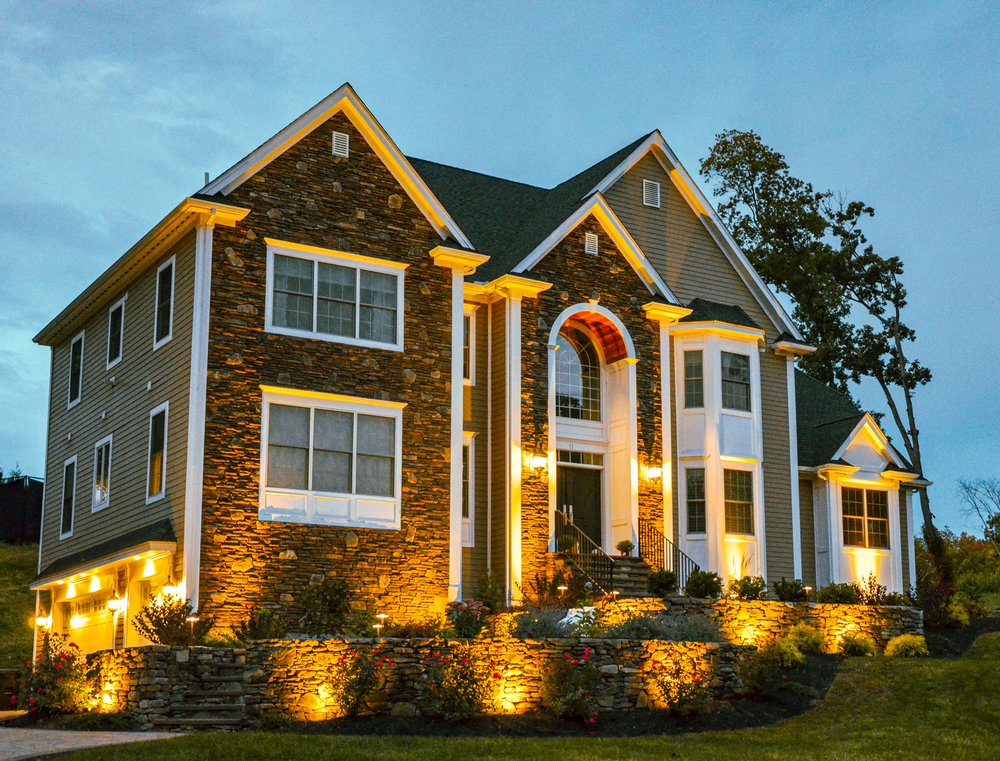Photo of W L Toomey Irrigation and Landscape Lighting