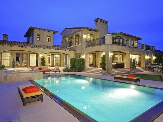 Photo of Michael Alex - Hartcourts Pacific Realty