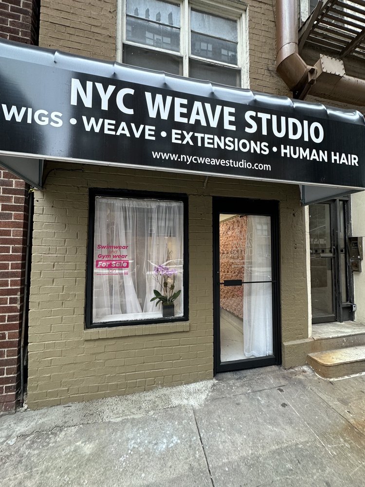 Photo of New York Paint & Hardware Yorkville