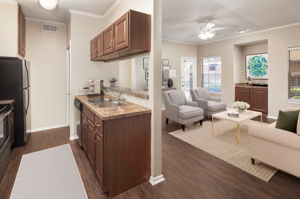 Photo of Camden Cimarron Apartments