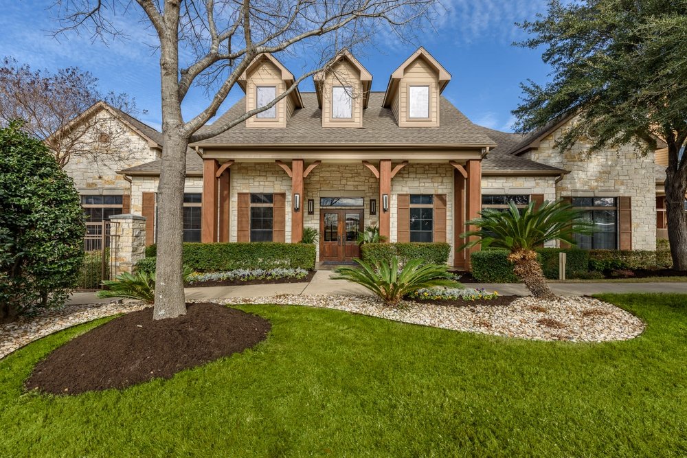 Photo of Langdon on Parmer