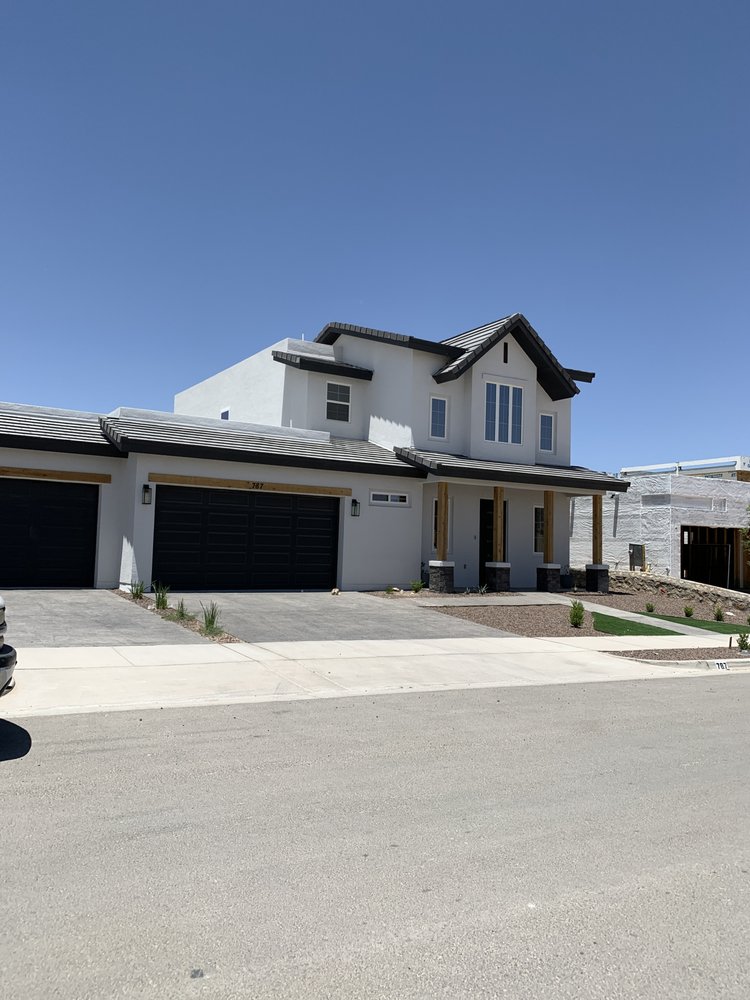 Photo of Yvonne Russell - RealtyOneGroup MB