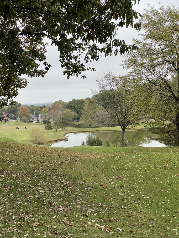 Photo of Country Hills Golf Course