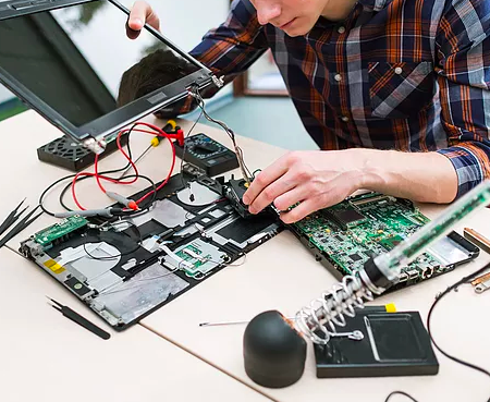 Photo of Indiana Tech Guy