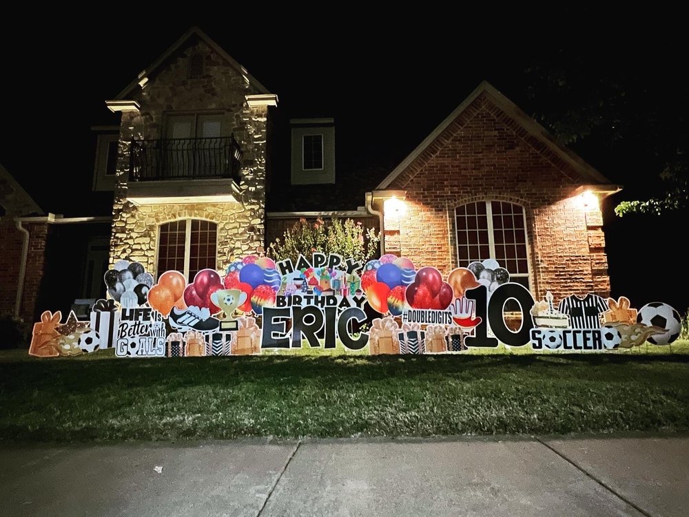 Photo of Festive Lawn Signs