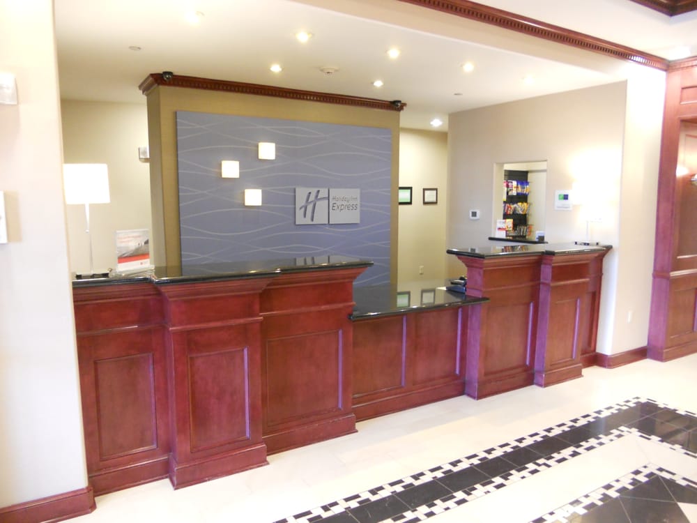 Photo of Holiday Inn Express & Suites Oklahoma City West-Yukon
