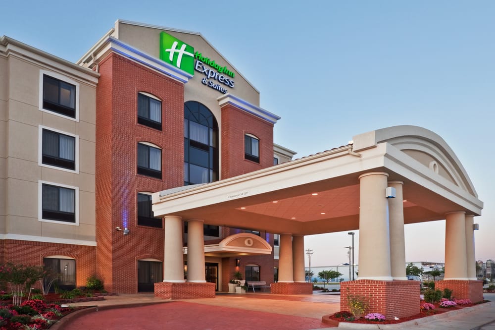 Photo of Holiday Inn Express & Suites Oklahoma City West-Yukon