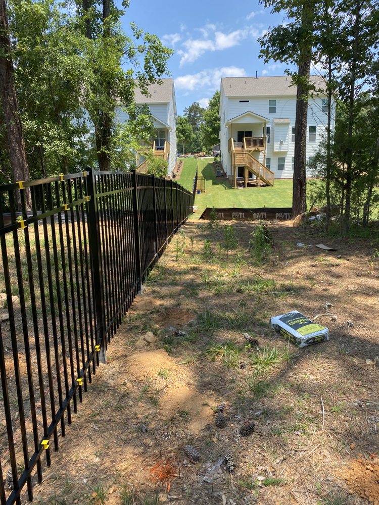 Photo of Fence And Deck Repair And Stain