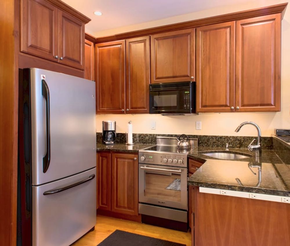 Photo of Rachel Lura, REALTOR® - Century 21 Cityside