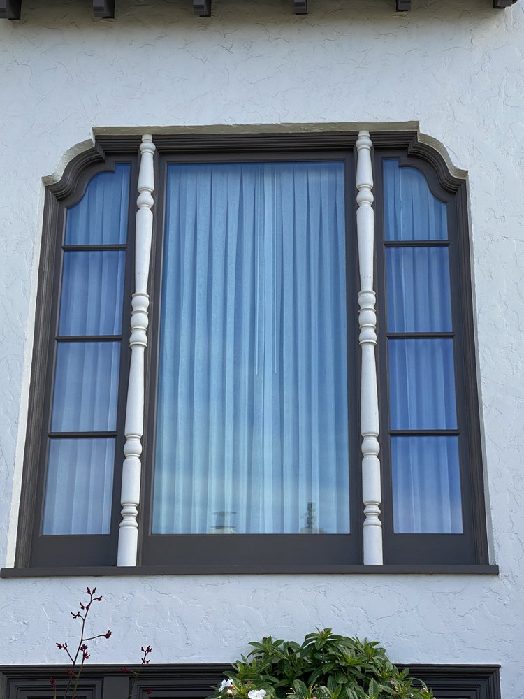 Photo of Gilberto Arellano Windows