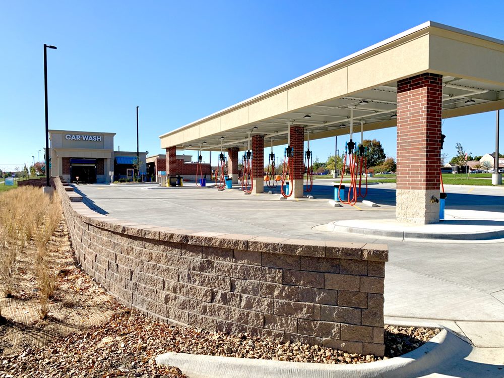 Photo of GO Car Wash - 135th Street