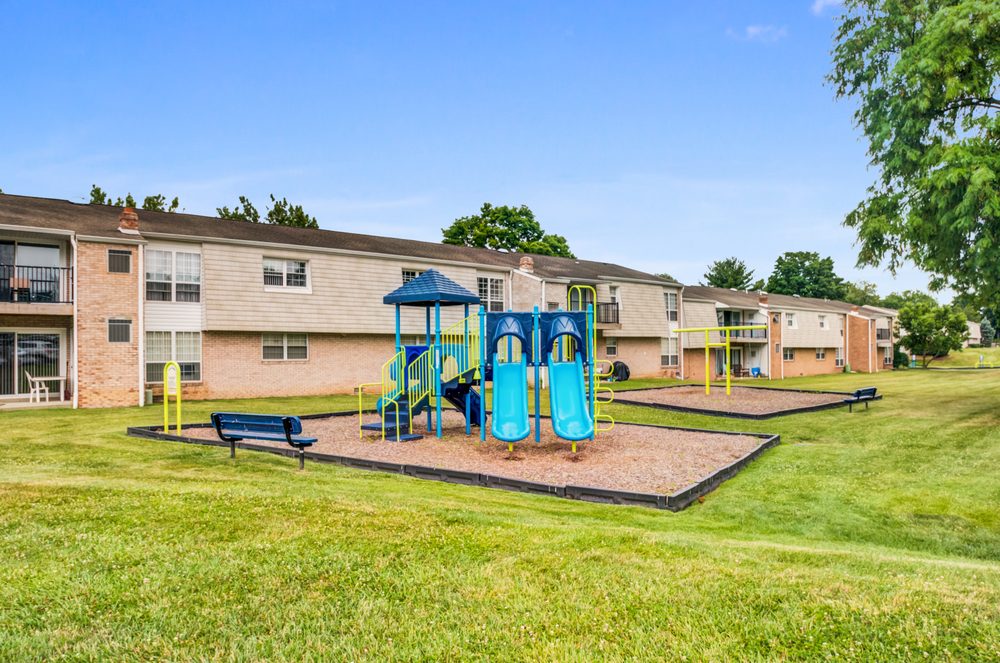 Photo of Sherry Lake Apartments