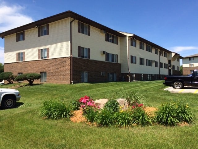 Photo of Prairie Woods Apartments