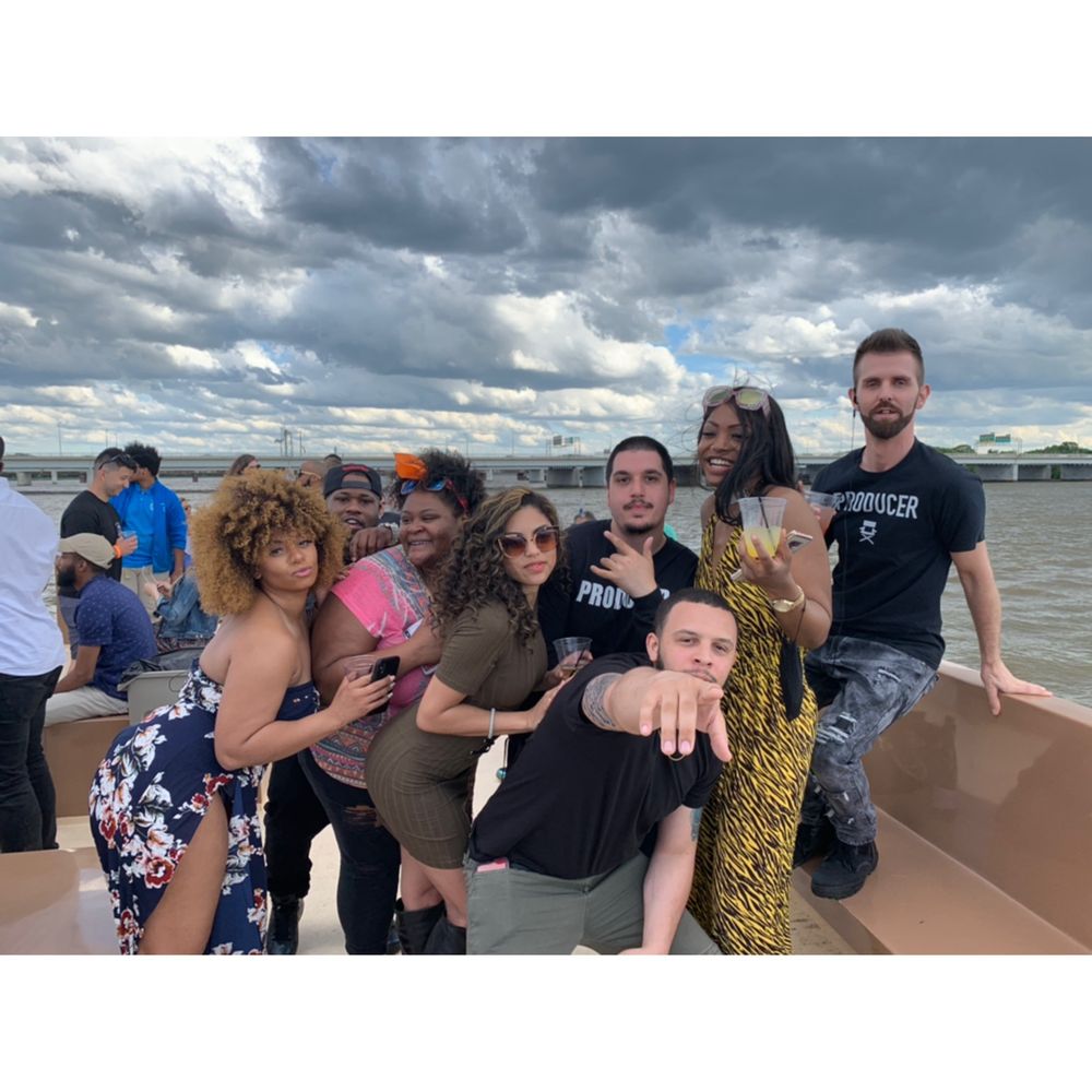 Photo of Boomerang Party Yacht