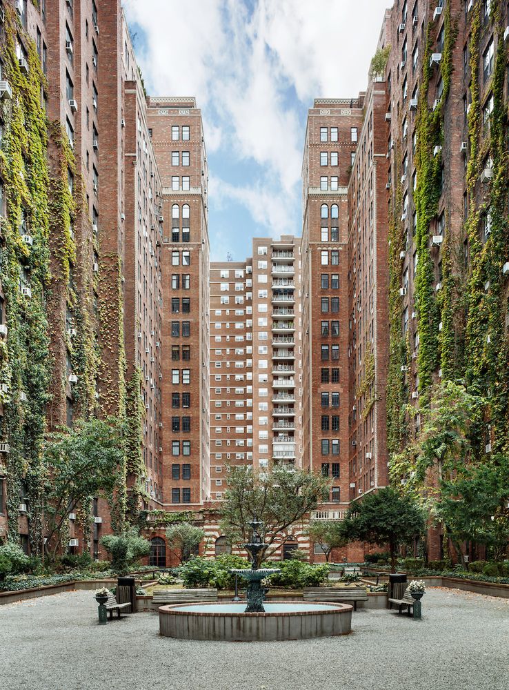 Photo of London Terrace