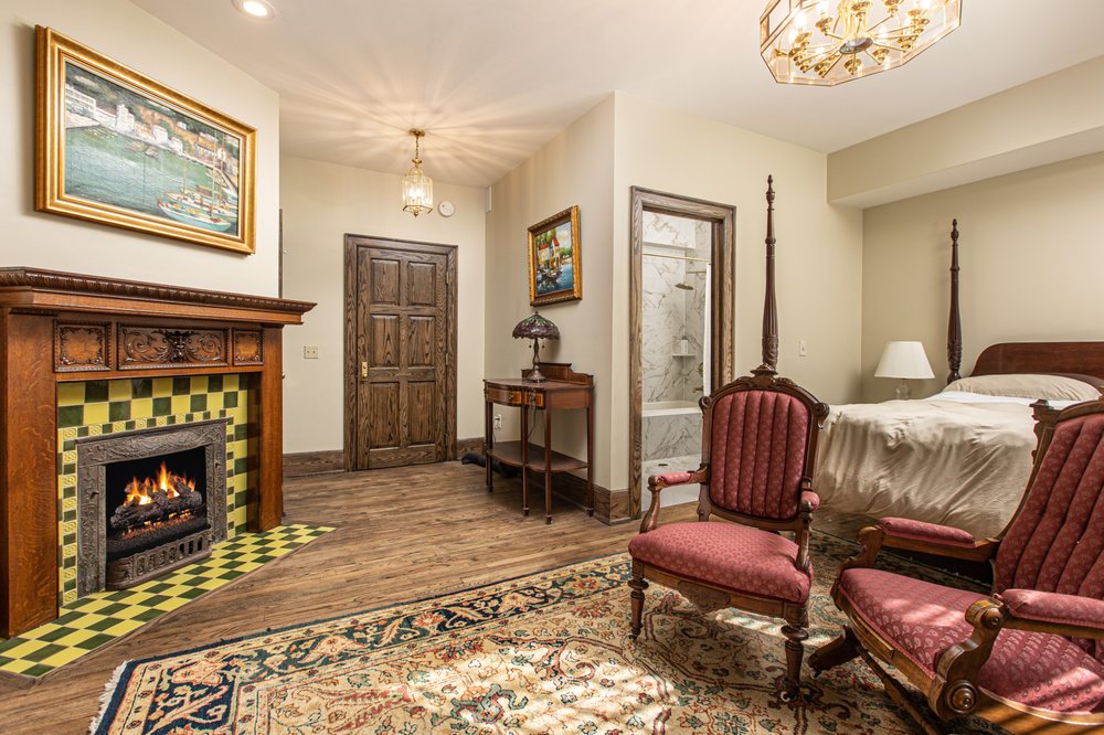 Photo of Frederick Stearns House