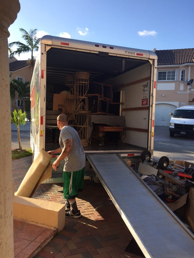 Photo of Ezee Moving
