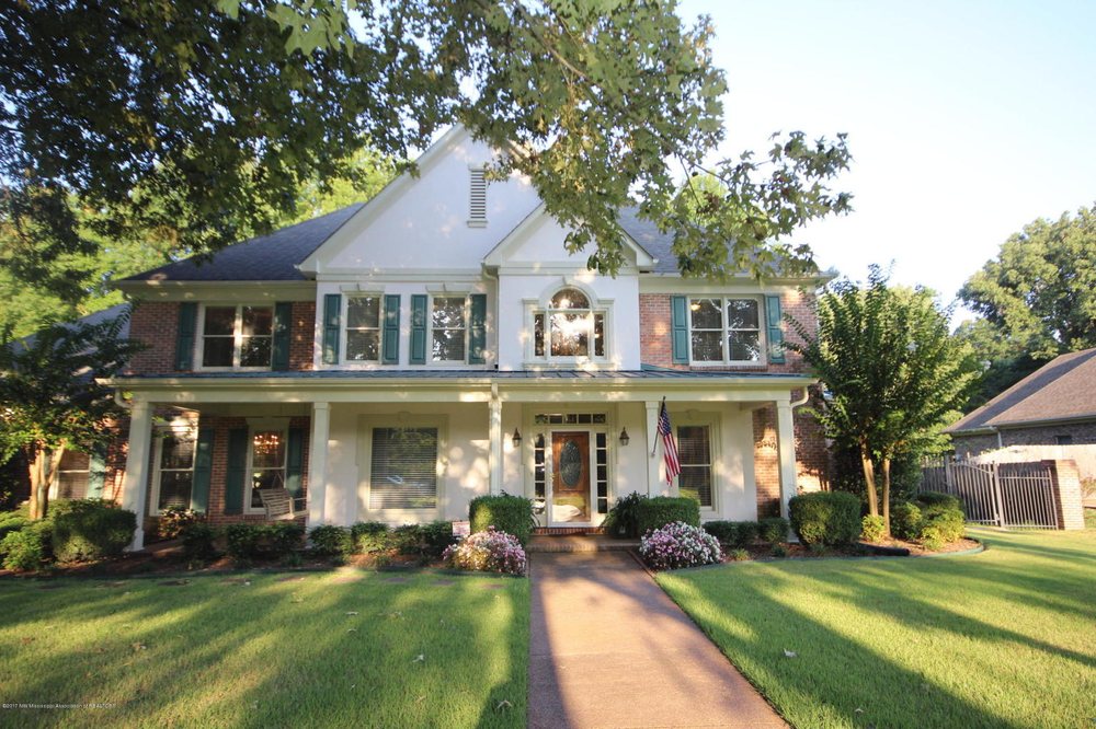 Photo of Crye Leike Realtors
