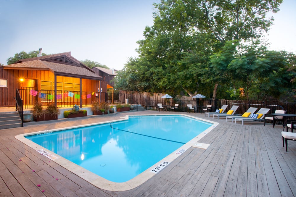 Photo of Oak Grove Apartments