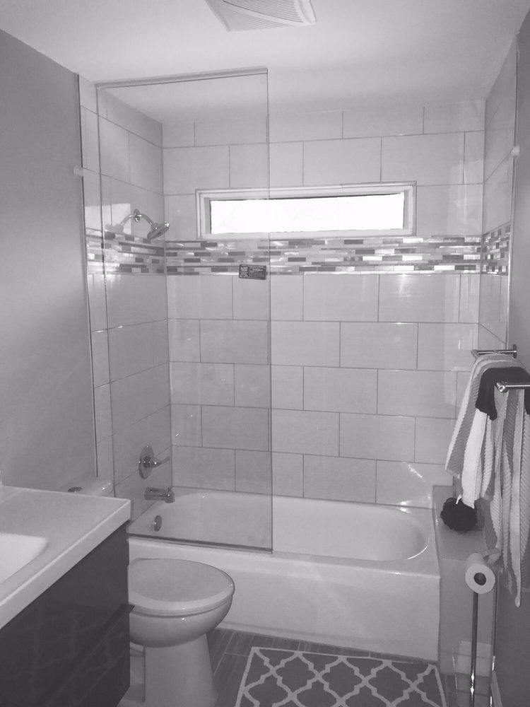 Photo of Apple Glass and Mirror
