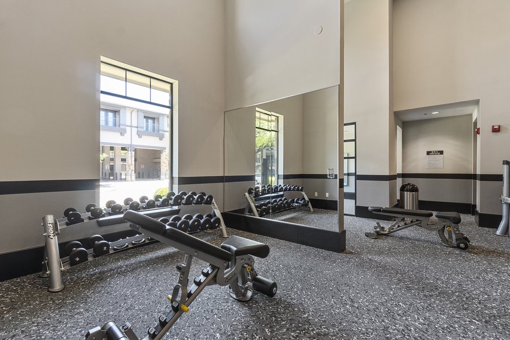 Photo of Fitzhugh Urban Flats Apartments