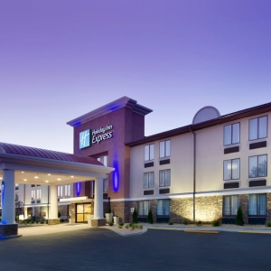Waldorf Holiday Inn Express Waldorf