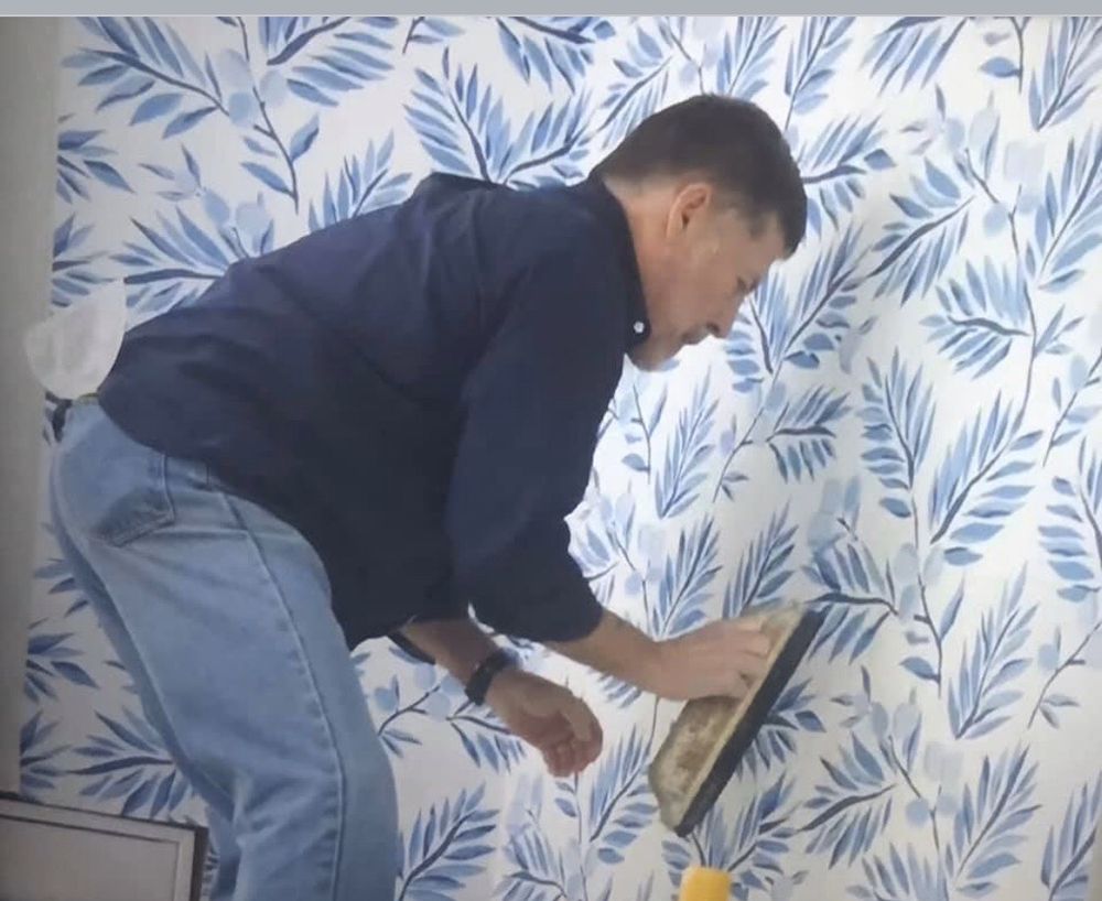 Photo of Leland's Wallpaper