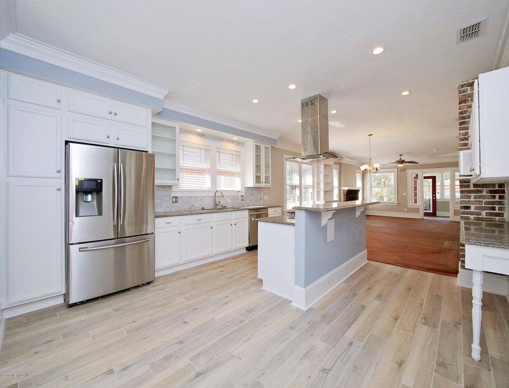 Photo of Scott DeVore - Licensed Realtor + General Contractor