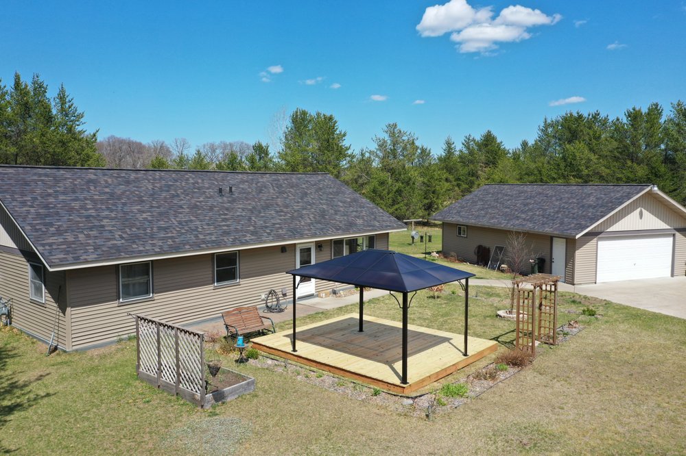Photo of CoMitted 365 Roofing & Exteriors