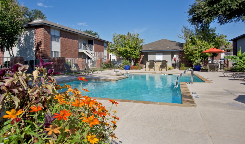 Photo of Crestbrook Apartments