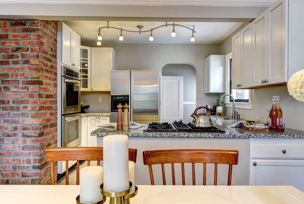 Photo of Architectural Exposure Real Estate Photography