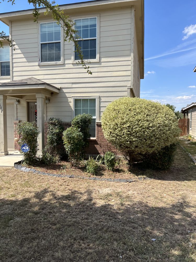 Photo of Rogers Lawn Care Services