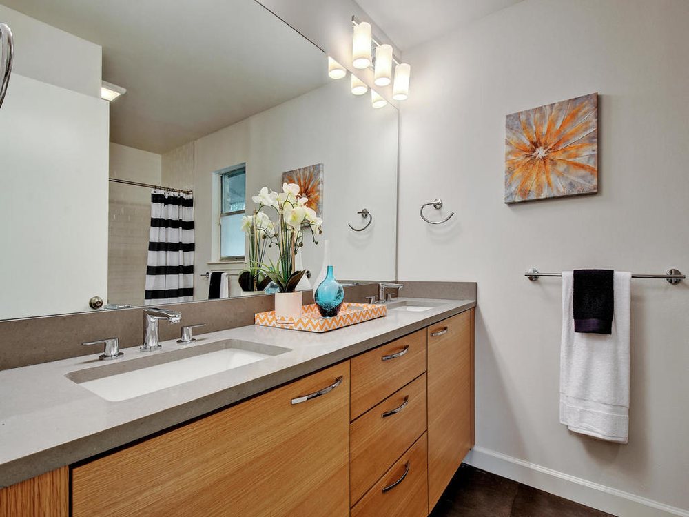 Photo of Isaiah Tibbs-Allure Real Estate