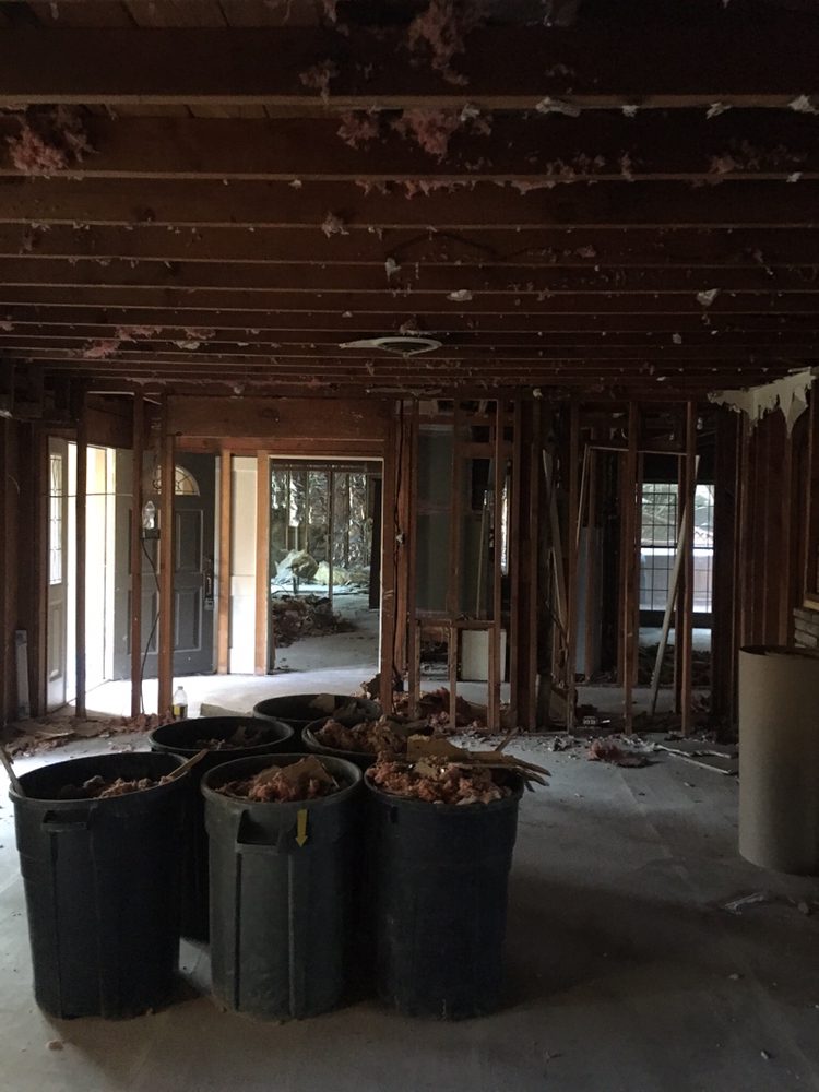Photo of The Muscle M&D Hauling and Junk Removal