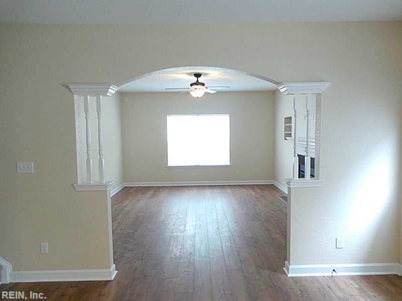 Photo of Ronnie Calvert- VA Home Realty