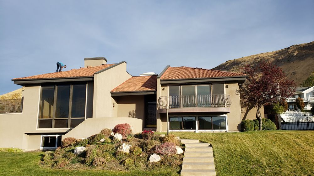 Photo of AGMG Roofing