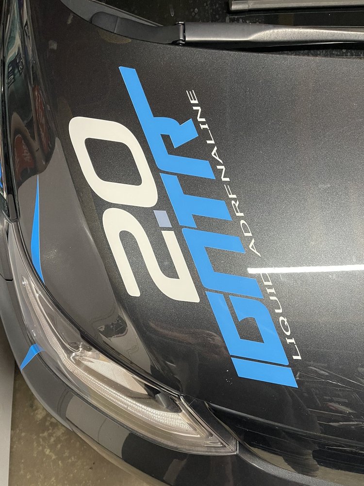 Photo of Viral Vinyl Werks