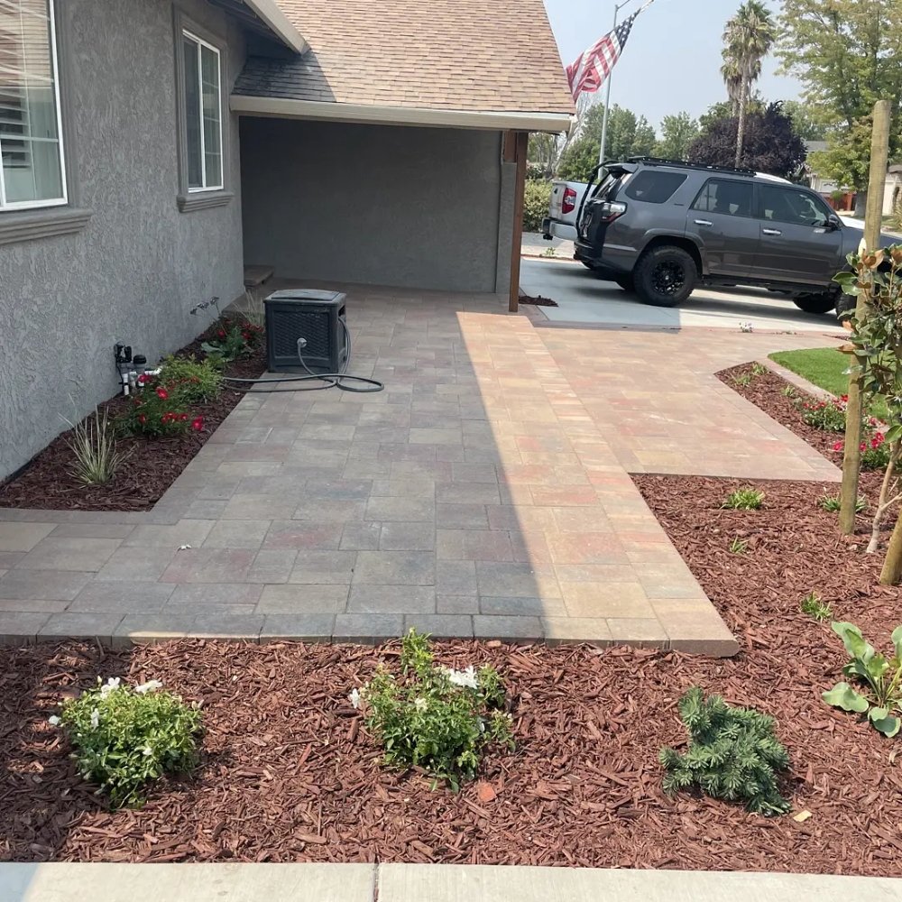 Photo of Pavers & Turf By O'Neills