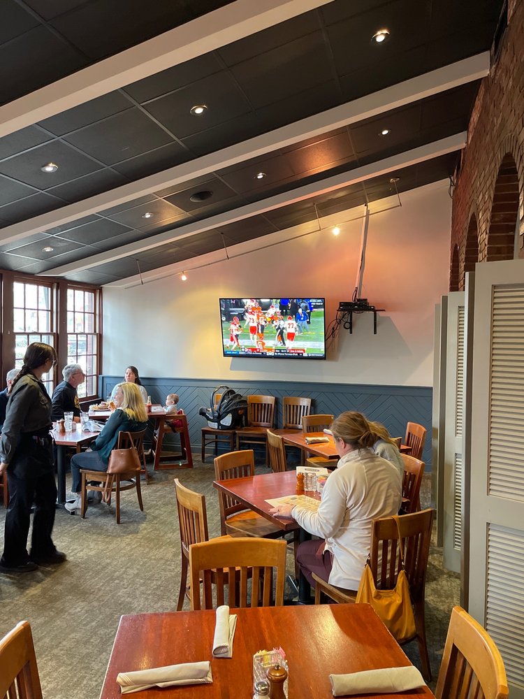 Photo of Boscos Restaurant & Brewing Company