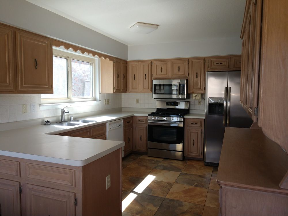 Photo of Penny Lares - HOME Realty