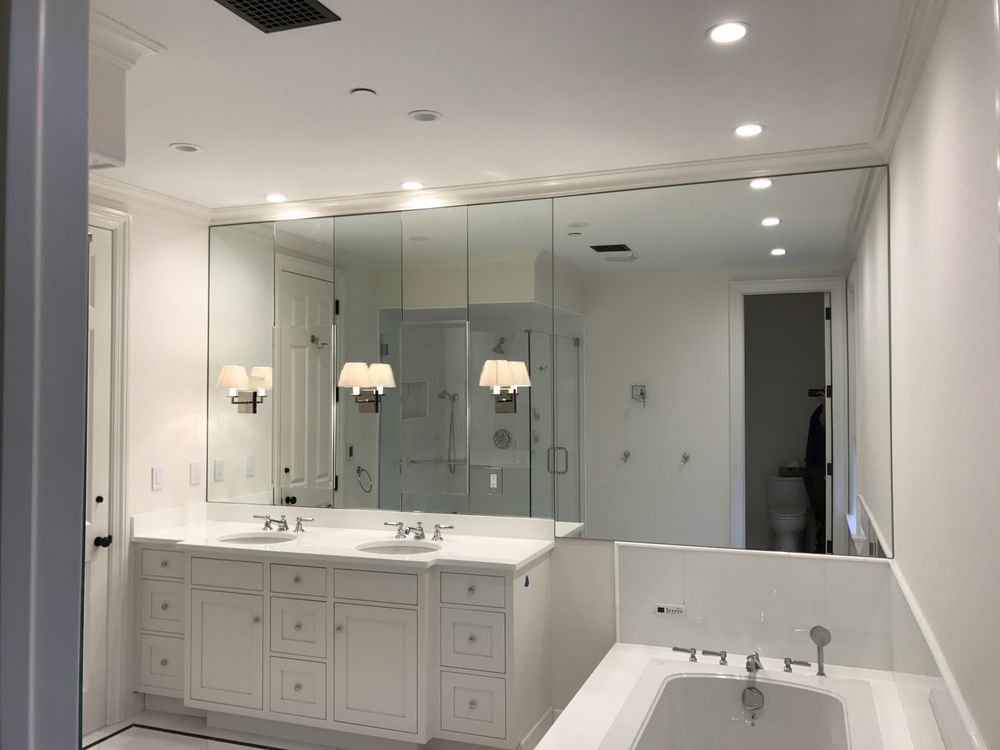 Photo of Custom Glass & Design