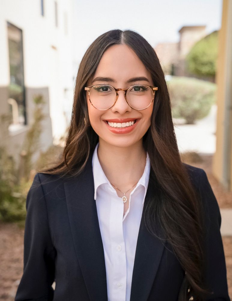 Photo of Isabel Hernandez