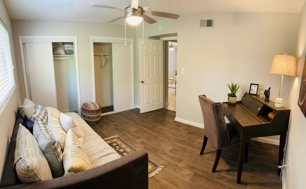 Photo of The Avenue Apartments