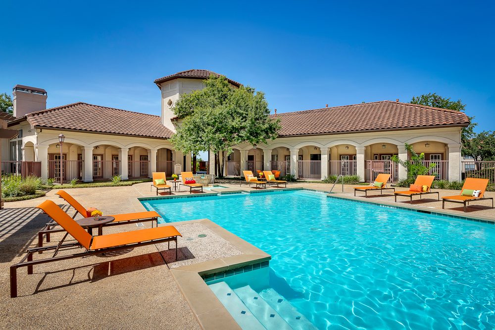 Photo of Mira Vista Apartments